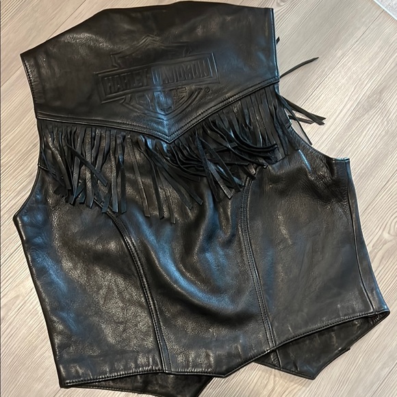 Harley-Davidson Black Leather Vest with Fringe - Picture 6 of 6